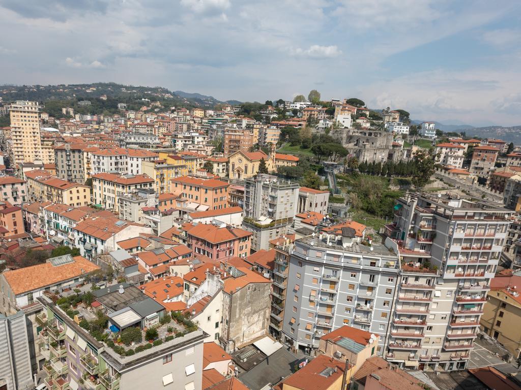 Guesthouse Il Grattacielo Sul Golfo La Spezia Ngoại thất bức ảnh