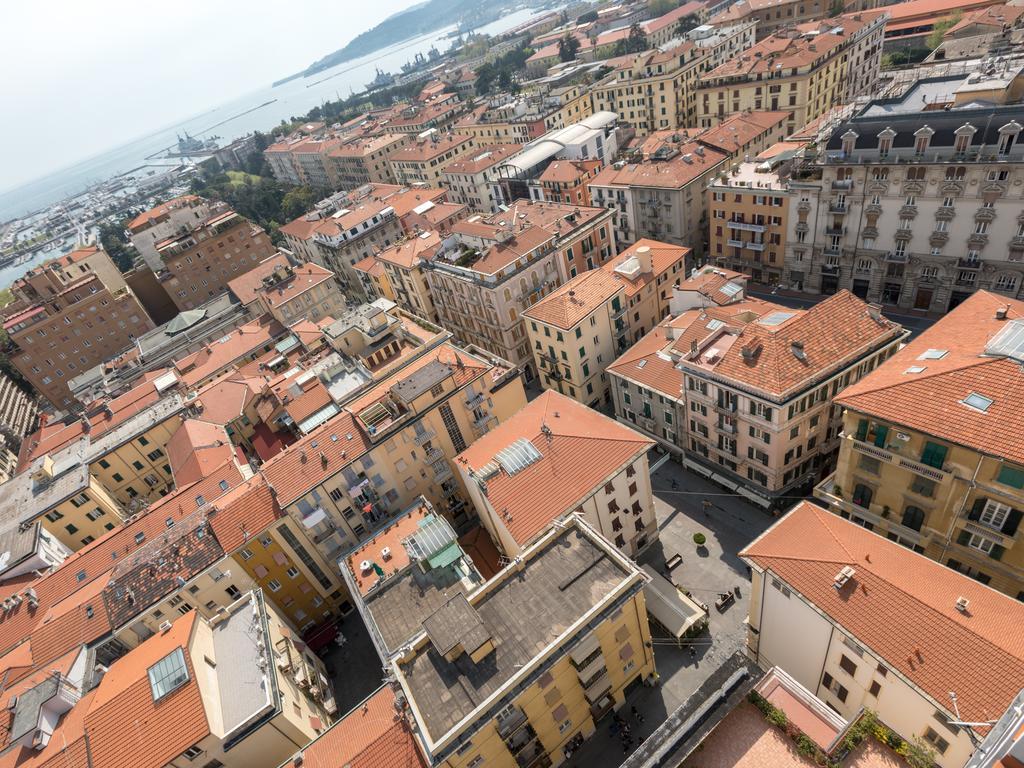 Guesthouse Il Grattacielo Sul Golfo La Spezia Ngoại thất bức ảnh