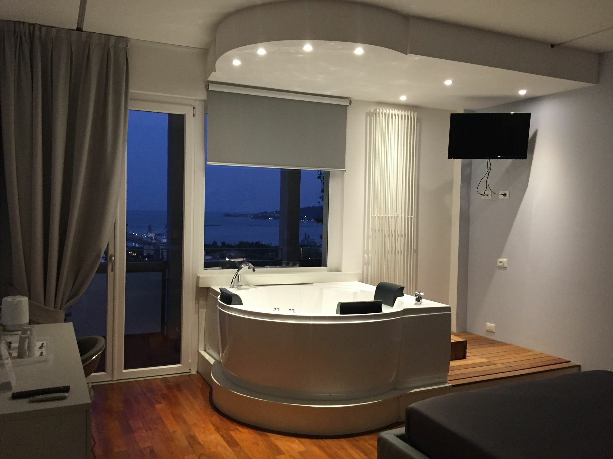 Guesthouse Il Grattacielo Sul Golfo La Spezia Ngoại thất bức ảnh